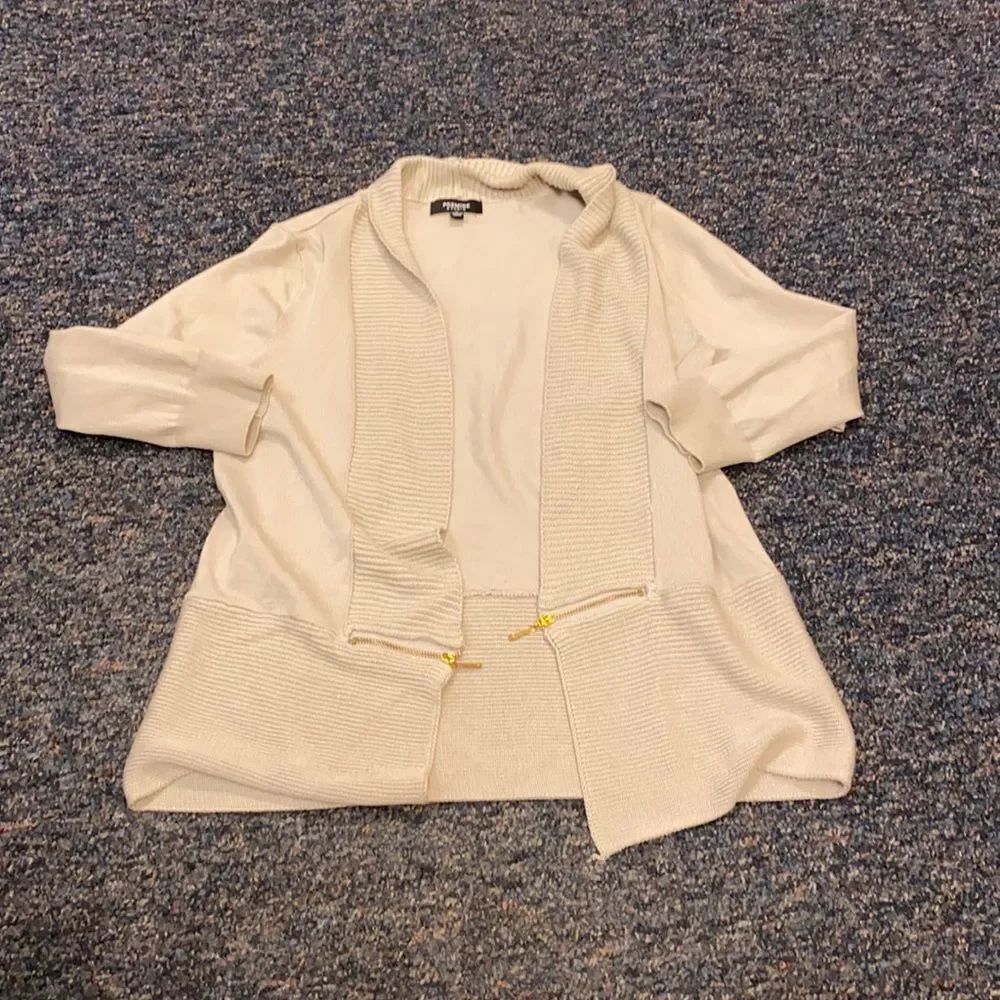 Premise Studio Zipper accent open cardigan sz. S